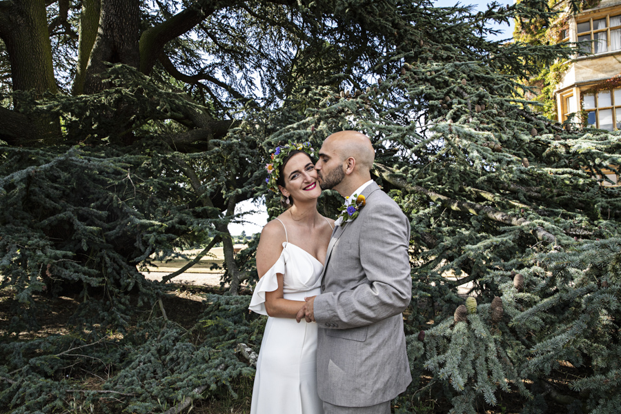Andreia and Antonio's relaxed and fun wedding at Shuttleworth Swiss Garden with Lorna Newman Wedding Photography (9)