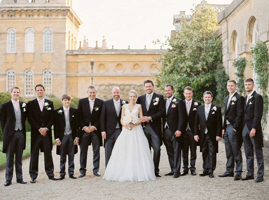 Light and airy, romantic images from a blogger's dream wedding at Blenheim Palace! Photo credit Julie Michaelsen Photography (29)