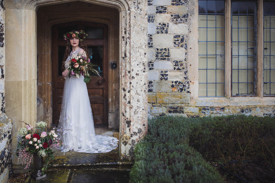 Salisbury Manor wedding photoshoot with amazing local suppliers, image credit Antonia Grace Photography (7)