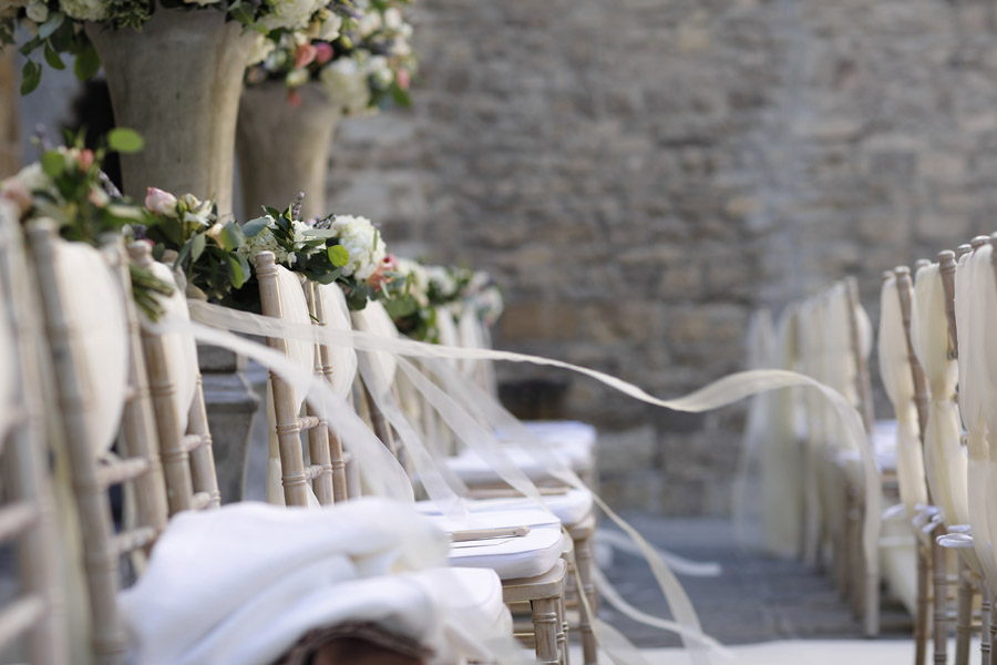 hire a wedding planner for your Italian wedding - Elegante by Michelle J (1)