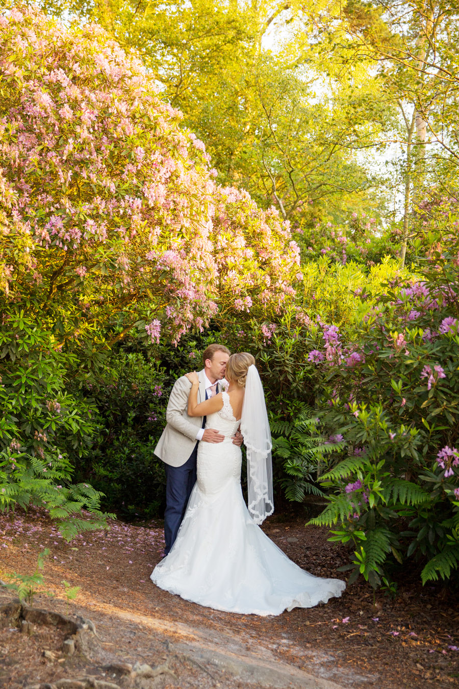 Gorgeous High Rocks wedding blog with Helen England Photography (39)