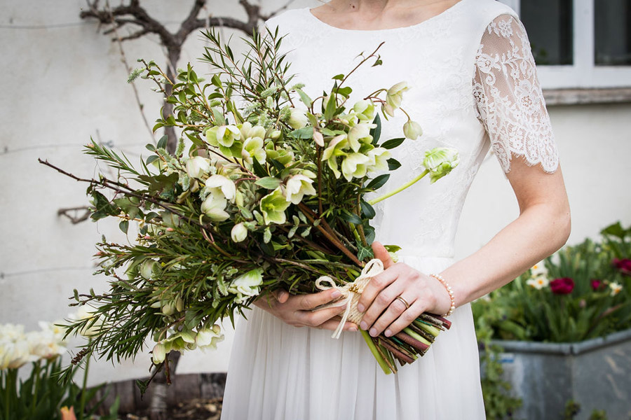 Organic and sustainable wedding style blog with Freeformimages Photography at River Cottage (5)