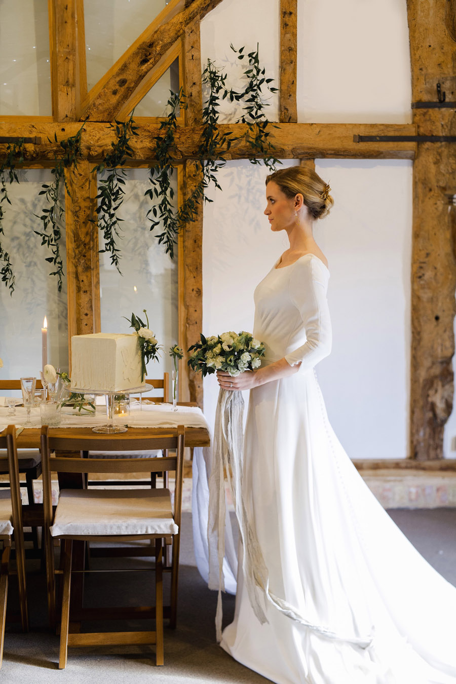 Sustainable, vegan and organic wedding styling ideas from the UK (15)
