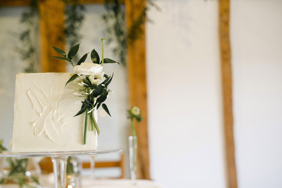 Sustainable, vegan and organic wedding styling ideas from the UK (5)