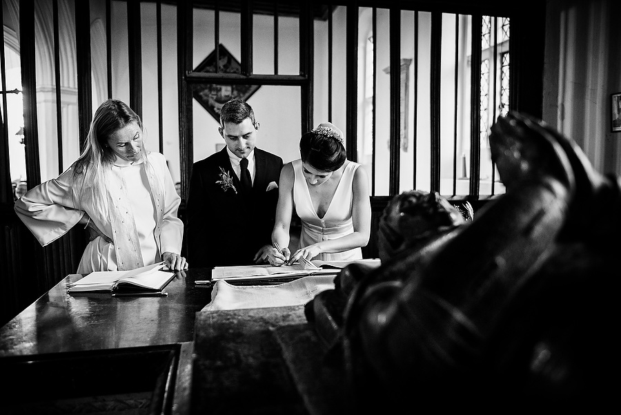Reportage and documentary wedding photography - traditions and tips! Martin Beddall Photography (15)