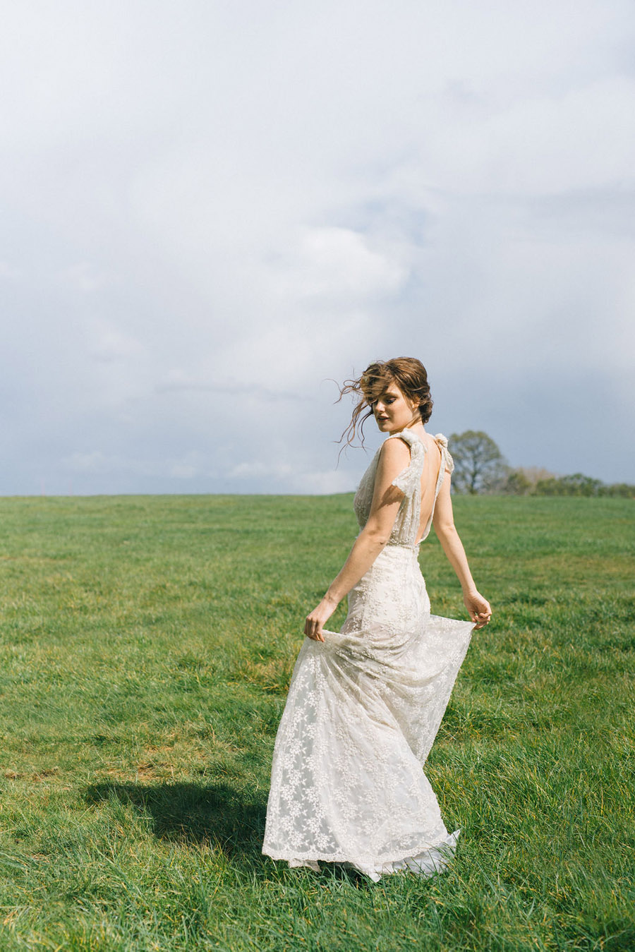 relaxed boho bridal style fashion shoot in London with Sussie Mellstedt (12)