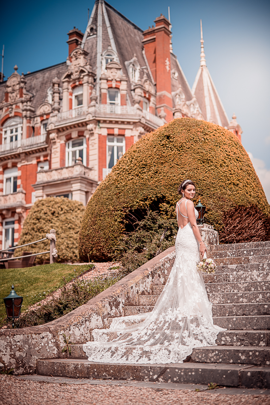 Real wedding at Chateau Impney classic glamorous style, Nicholas Rogers Photography (21)