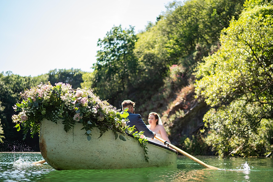 Fabulous fun wedding styling in Cornwall with Mike and Kelly, captured by Linus Moran Photography (14)