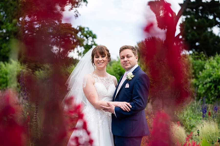 Beautiful Athelhampton House wedding photography with Linus Moran on the English Wedding Blog (30)
