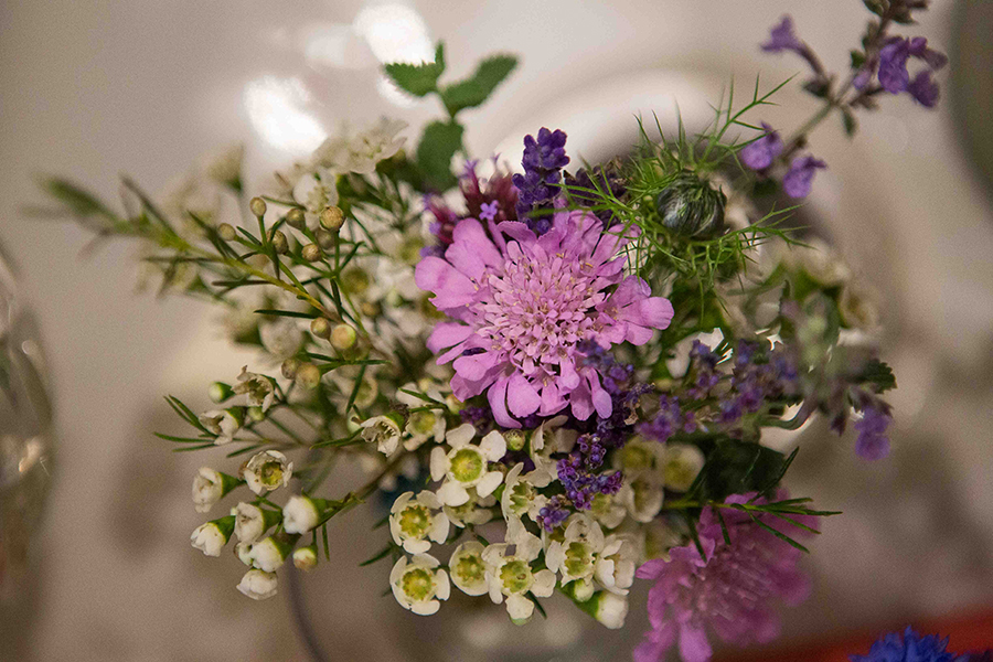 Chloe and Joshua's wedding full of plants at Wrest Park Silsoe with Becky Kerr Photography (3)