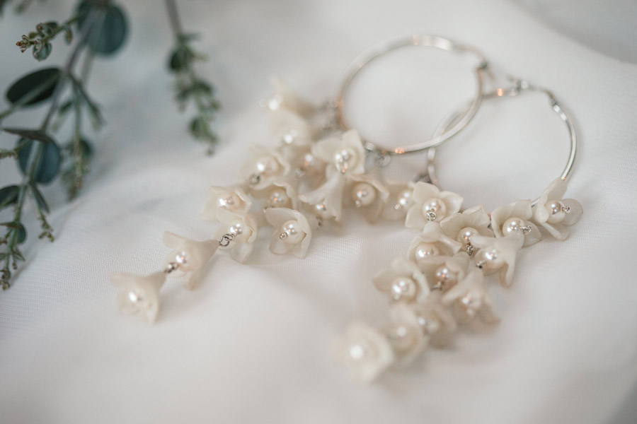 Timeless winter wedding style, with Becky Harley Photography (39)