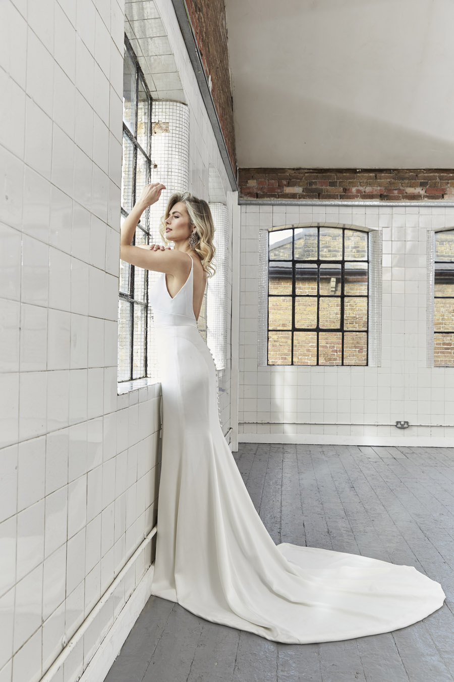 5 Wedding Dresses For the Romantic Bride - Sassi Holford