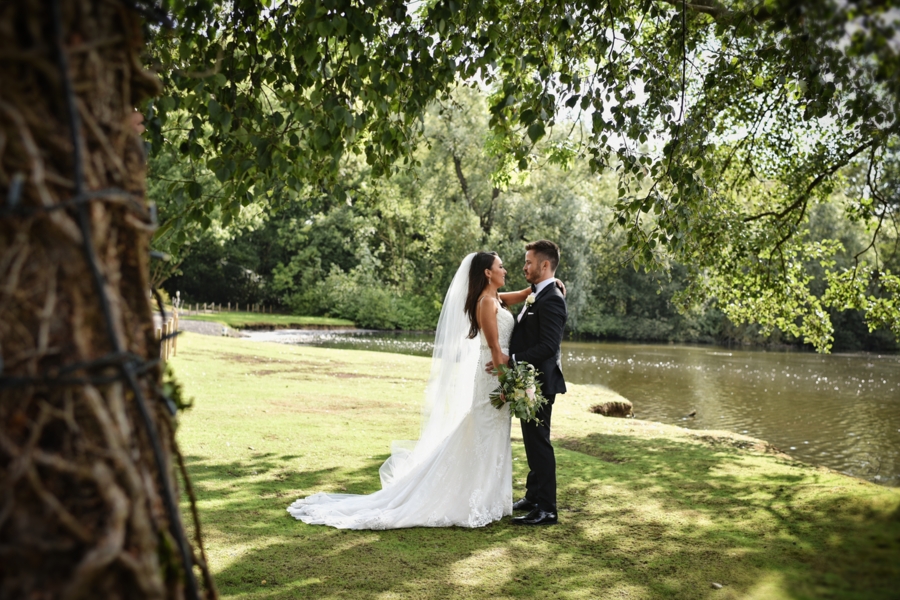 Lauren & Lewis's vibrant fun lakeside wedding, with Jules Fortune Photography (27)
