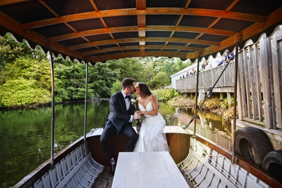 Lauren & Lewis's vibrant fun lakeside wedding, with Jules Fortune Photography (34)
