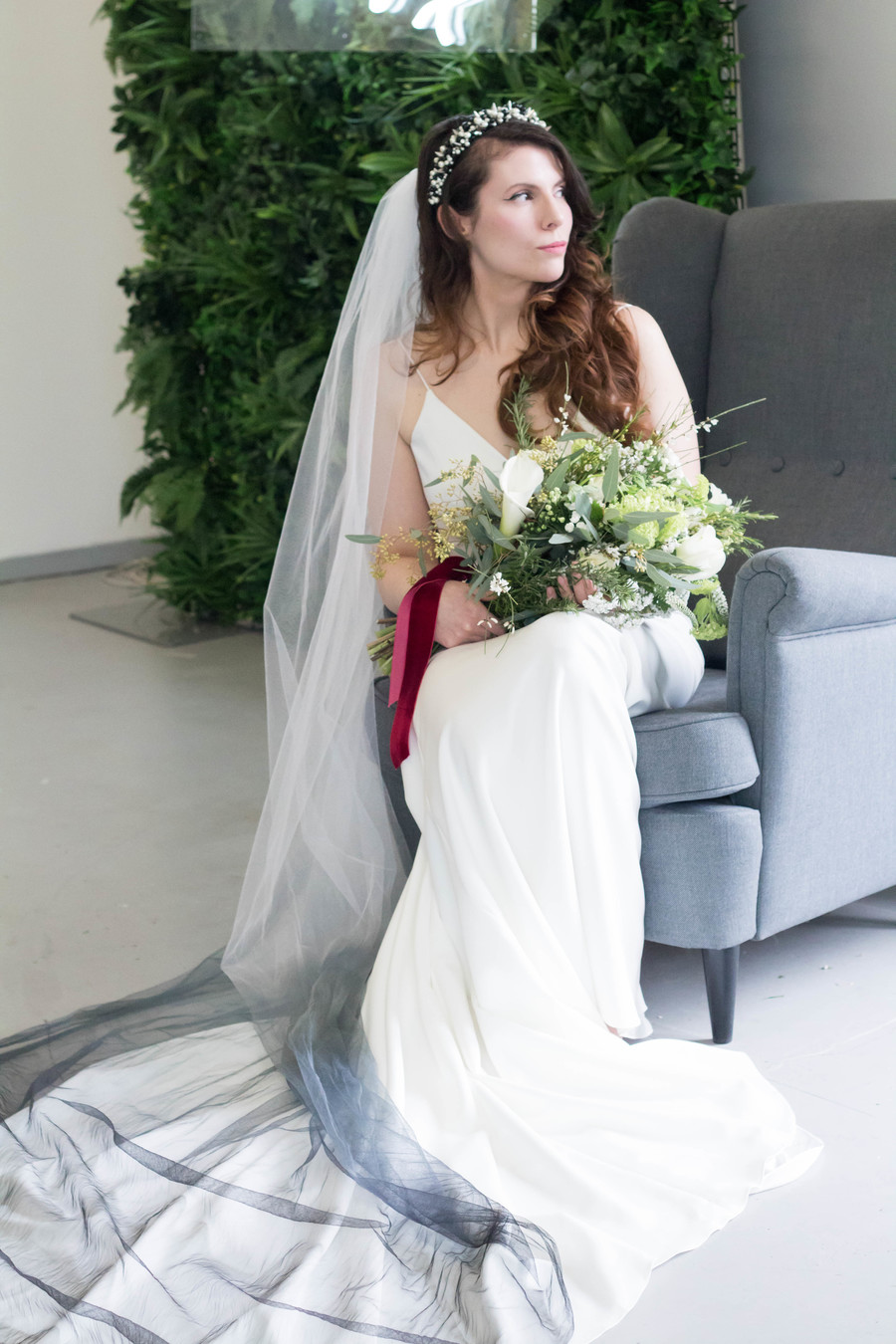 Sleek and modern wedding inspiration from Wakefield with Lam D Peretti Photography (24)