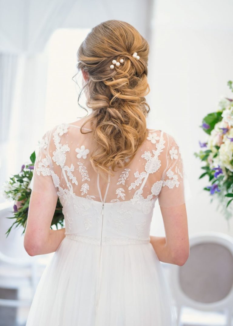 Light and romance with natural blush tones wedding ideas from Downham