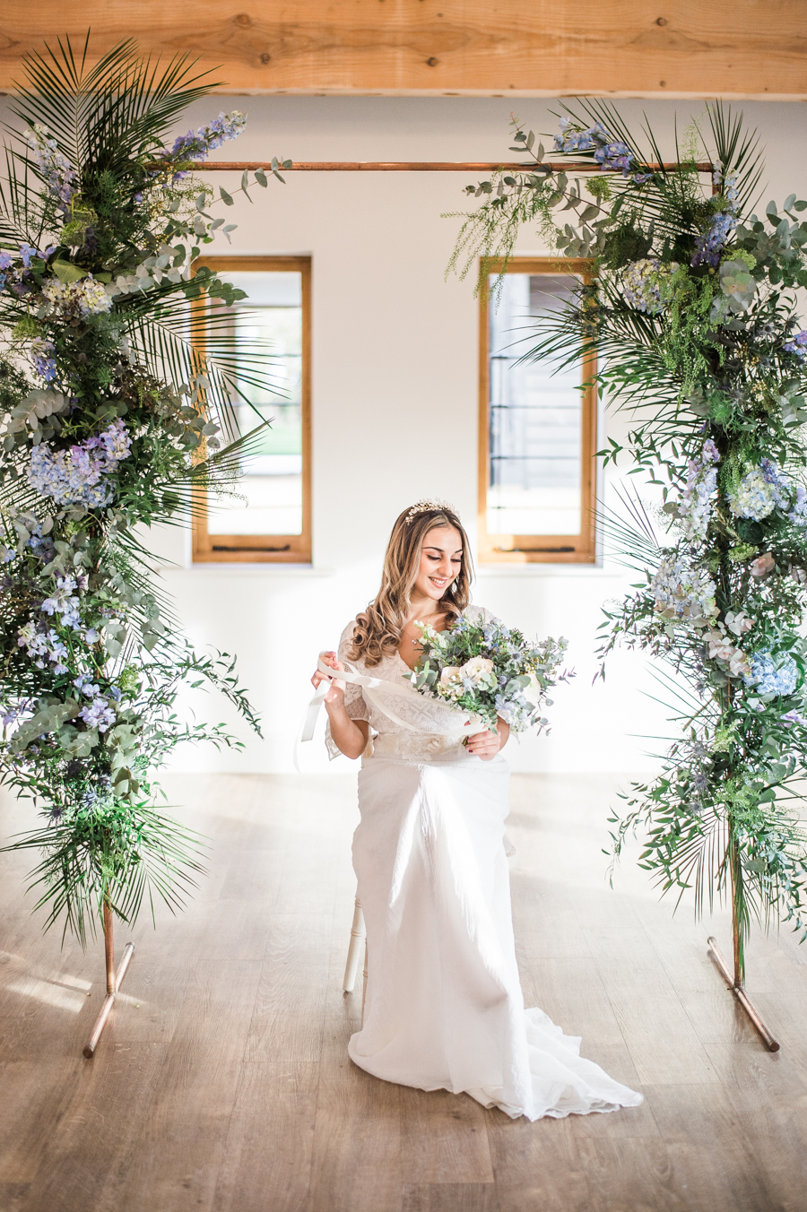 Beautiful blue wedding inspiration for 2021 couples, photo credit Laura Jane Photography (40)