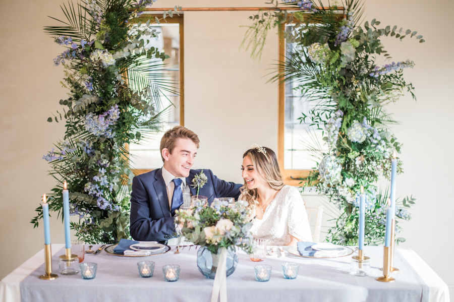 Beautiful blue wedding inspiration for 2021 couples, photo credit Laura Jane Photography (5)
