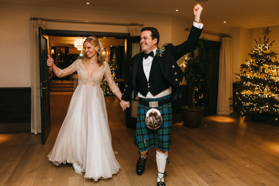 Vicky & Ali's stunning black tie NYE wedding on the Thames, with Simon Biffen Photography (36)