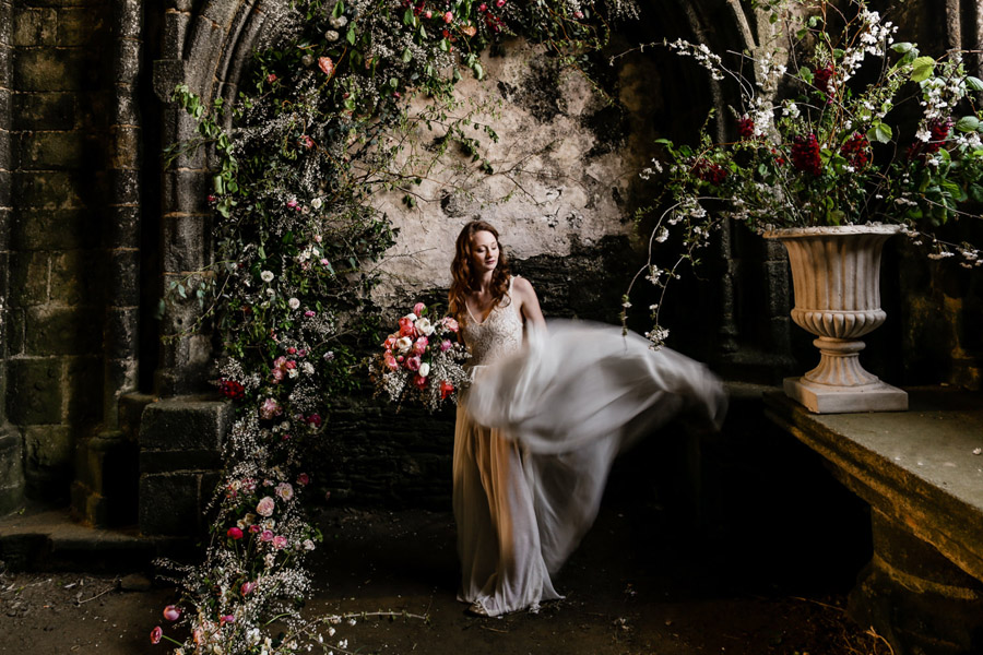Elegant, floral and Ethical wedding inspiration shoot, image credit Amandine Ropars (3)