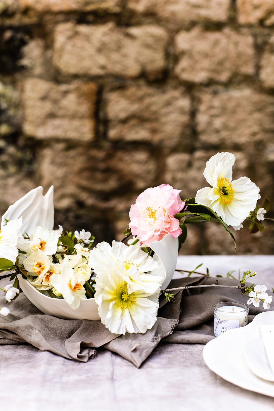 Elegant, floral and Ethical wedding inspiration shoot, image credit Amandine Ropars (37)