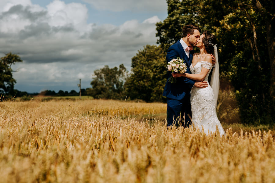 A warwickshire wedding by award winning M and G Wedding photography