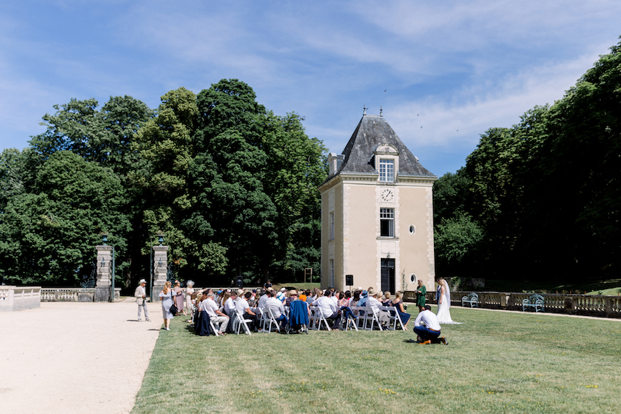 Francine & Jamie's classic and timeless Loire Valley wedding, with Hannah K Photography (13)