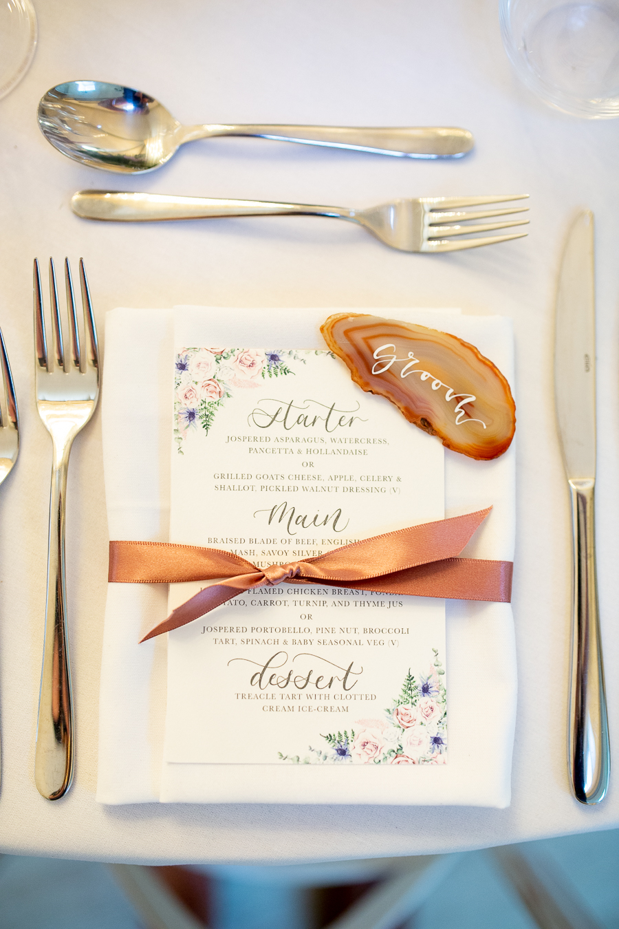 Katie & Laurie's elegant rustic Cotswolds wedding, with Red Maple Photography (25)
