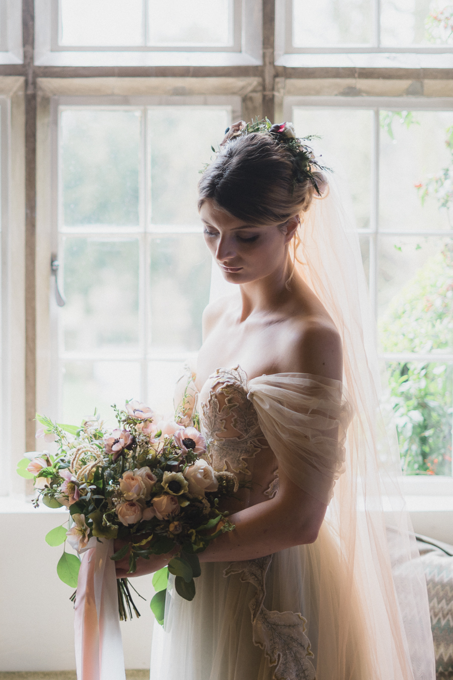 Candyfloss romance from the secret garden at Barnsley House, image credit Red Maple Photography (5)
