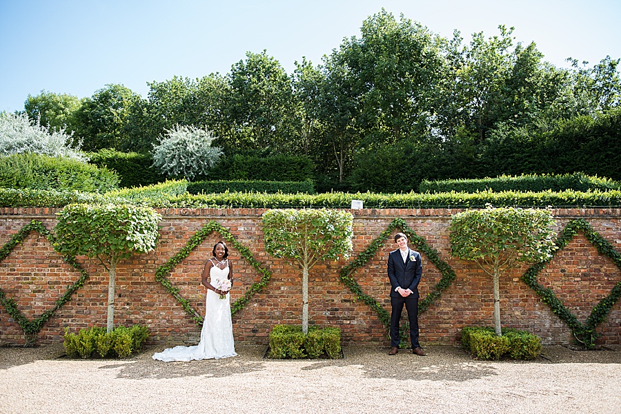 Sheila & Paul's wonderfully chic and elegant Ely wedding, with Fiona Kelly Photography (22)