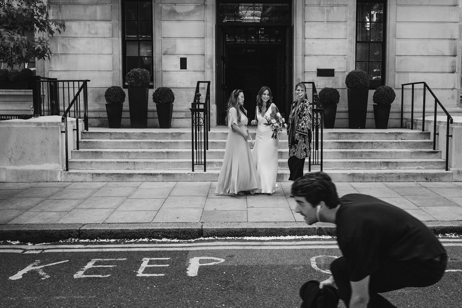 Michelle & Stephen's relaxed modern wedding at London's Town Hall Hotel, with York Place Studios (26)