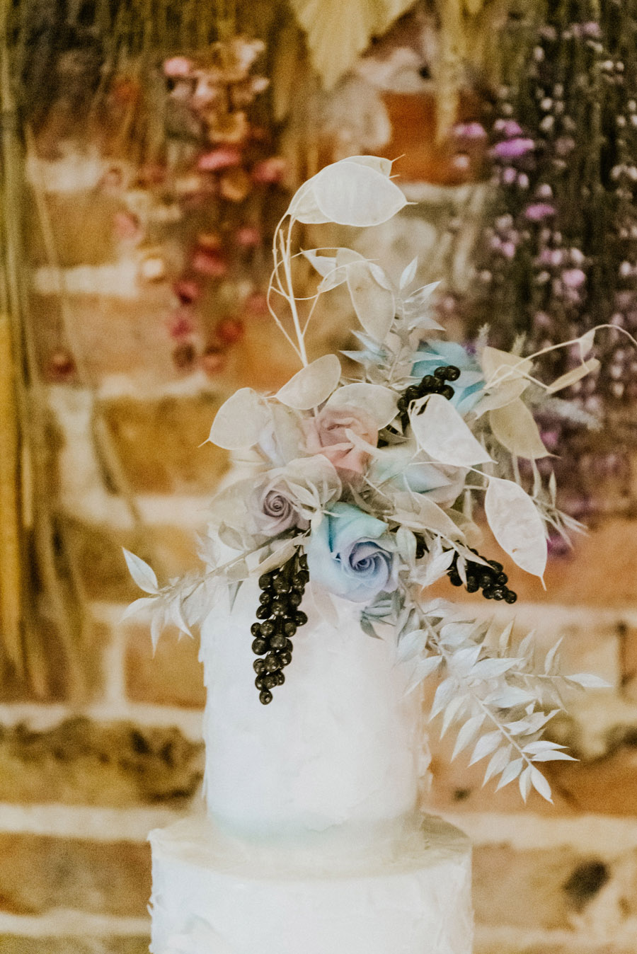 Midelney Manor – Winter pastel romance with a hint of gothic, image credit Hannah Barnes Photography (13)