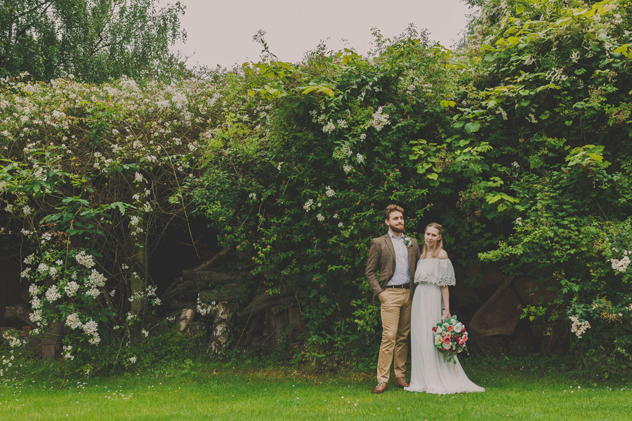 Boho beautiful - wedding inspiration from Chaucer Barn, with Eternal Images Photography Ltd (50)