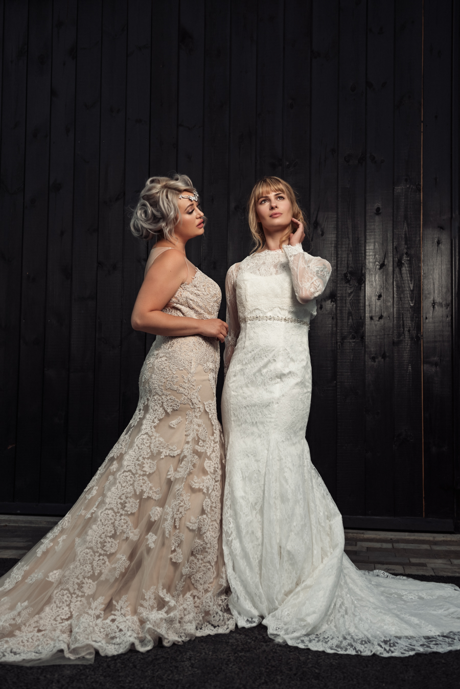 Victorian Modern Wedding style with Lifelike Photography and Vicki's Floral Design (30)