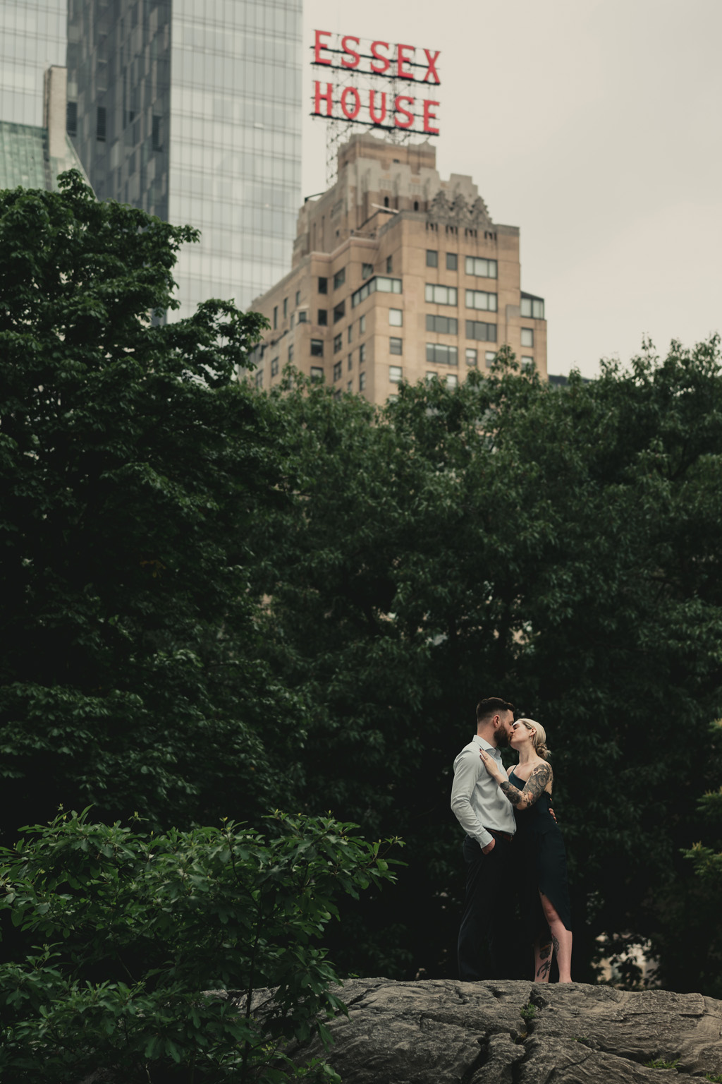 Laura & Daniel's EPIC NYC elopement, with ArtisanX Photography (15)