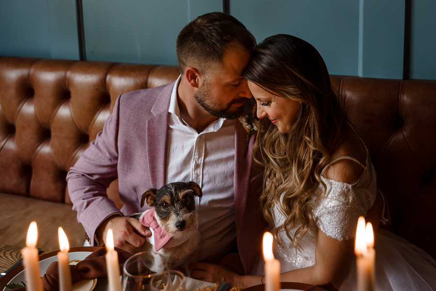 A loved-up Winchester city elopement - with adorable dogs! Photographer credit Katherine and her Camera (18)