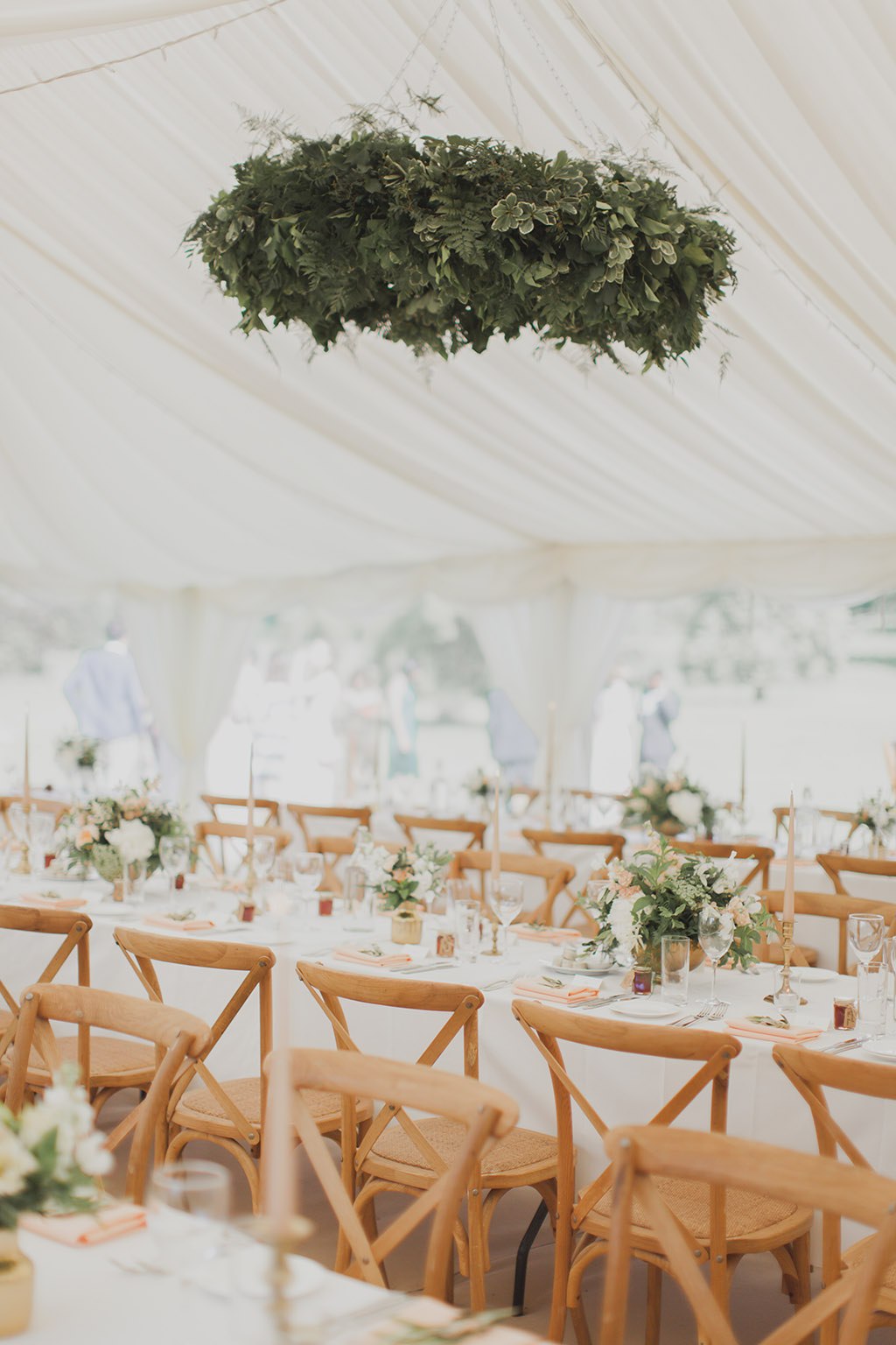 6 expert tips for planning your amazing marquee wedding