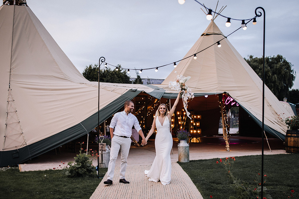 Advice for Couples Looking to hire a Tipi for their Wedding