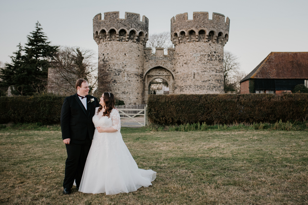 Cooling castle wedding Michelle Cordner Photography