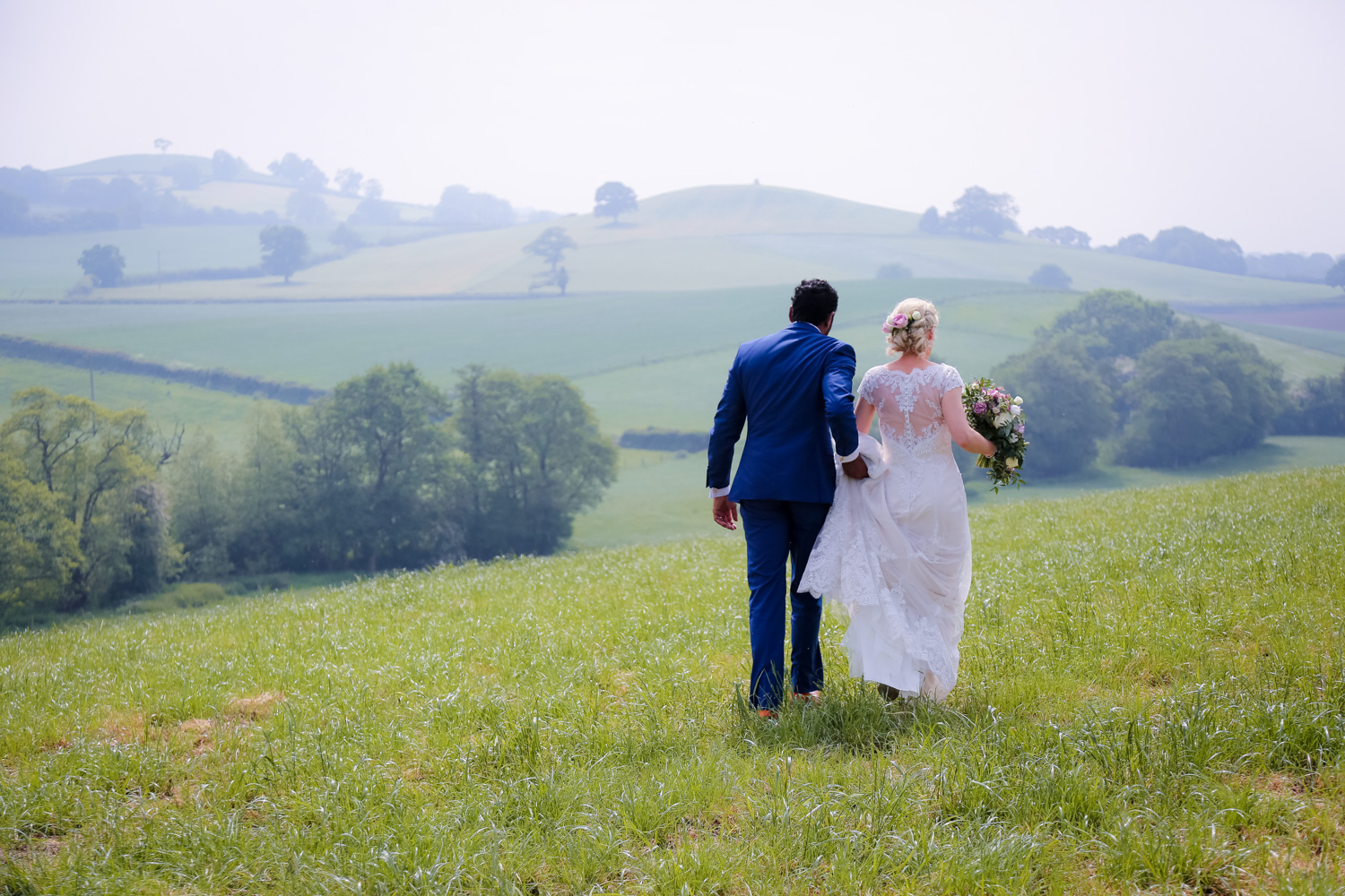 Priston mill wedding photography by Hannah Timm