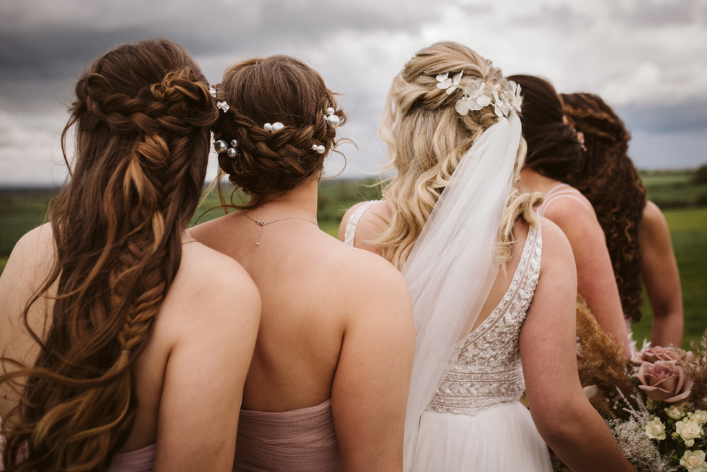 Yorkshire wedding and bridal prep photography by Hannah Brooke