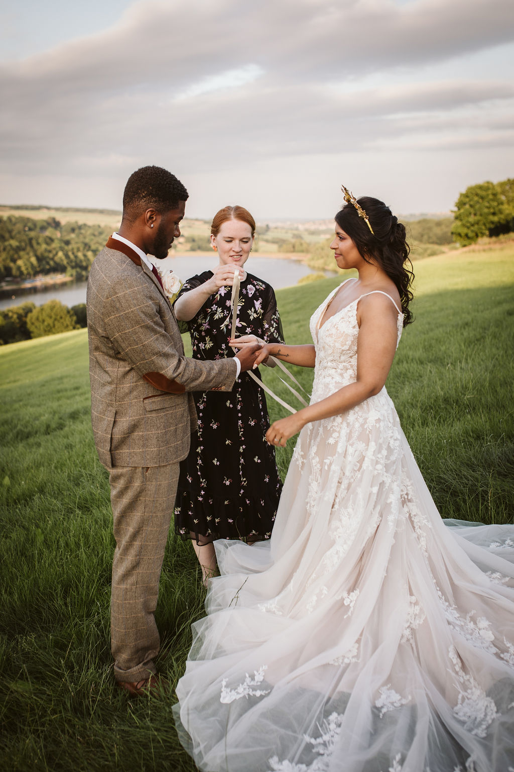 Peak District elopement inspiration captured by Hannah Brooke Photography