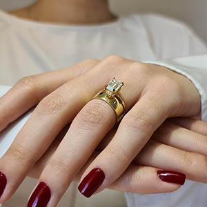 Olivia Gioielli bespoke rings made in London UK
