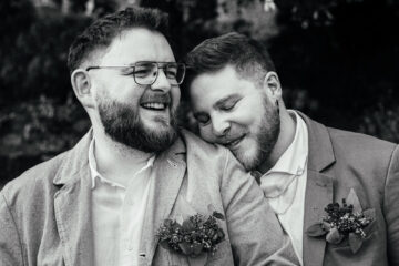 Taylor and Matt on their wedding day, by Simon Dewey Photography