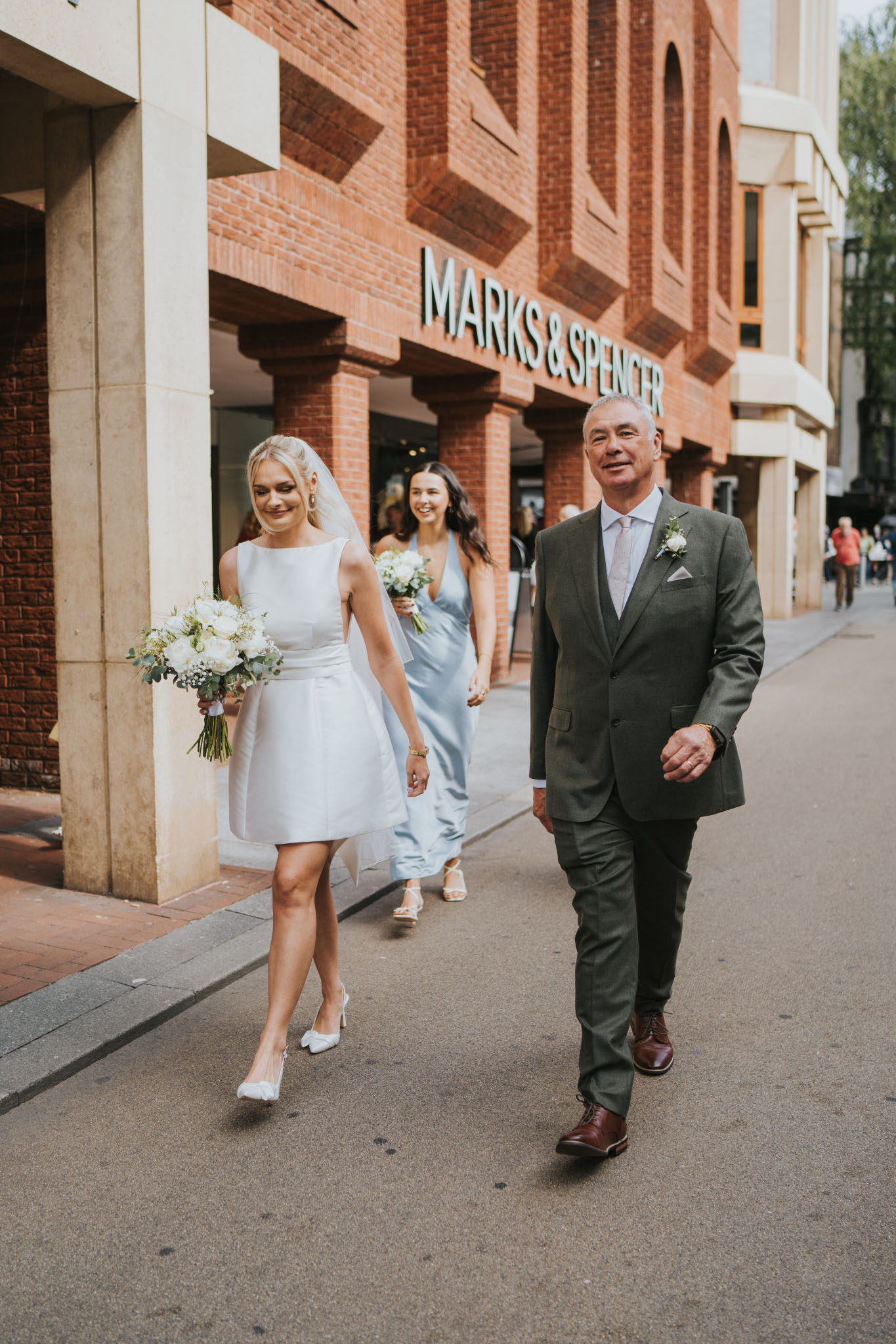 Real wedding celebrations at Exeter Guildhall with Grace Elizabeth Photography