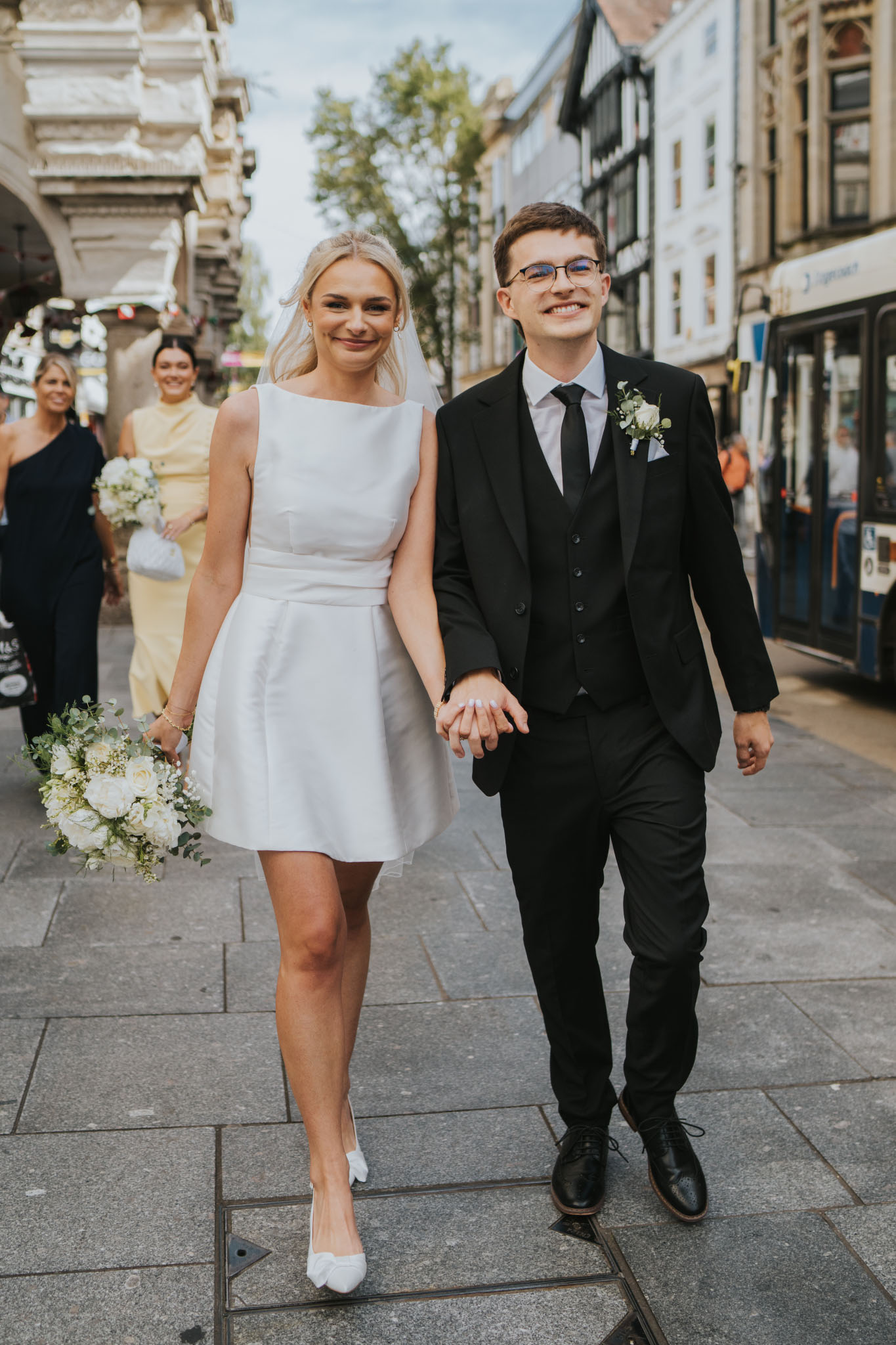 Real wedding celebrations at Exeter Guildhall with Grace Elizabeth Photography