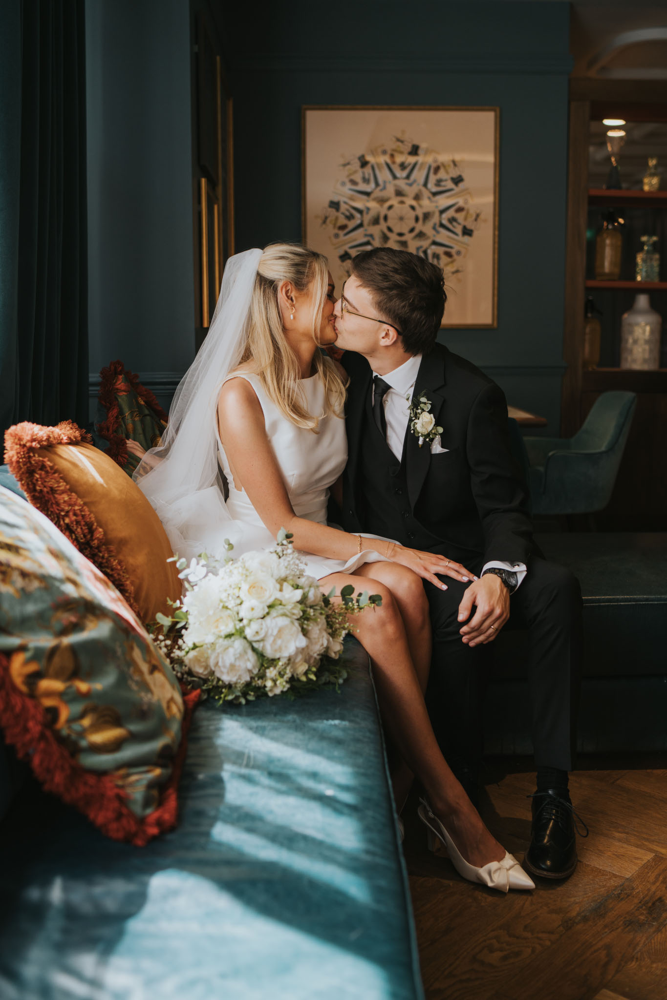 Real wedding celebrations at Exeter Guildhall with Grace Elizabeth Photography