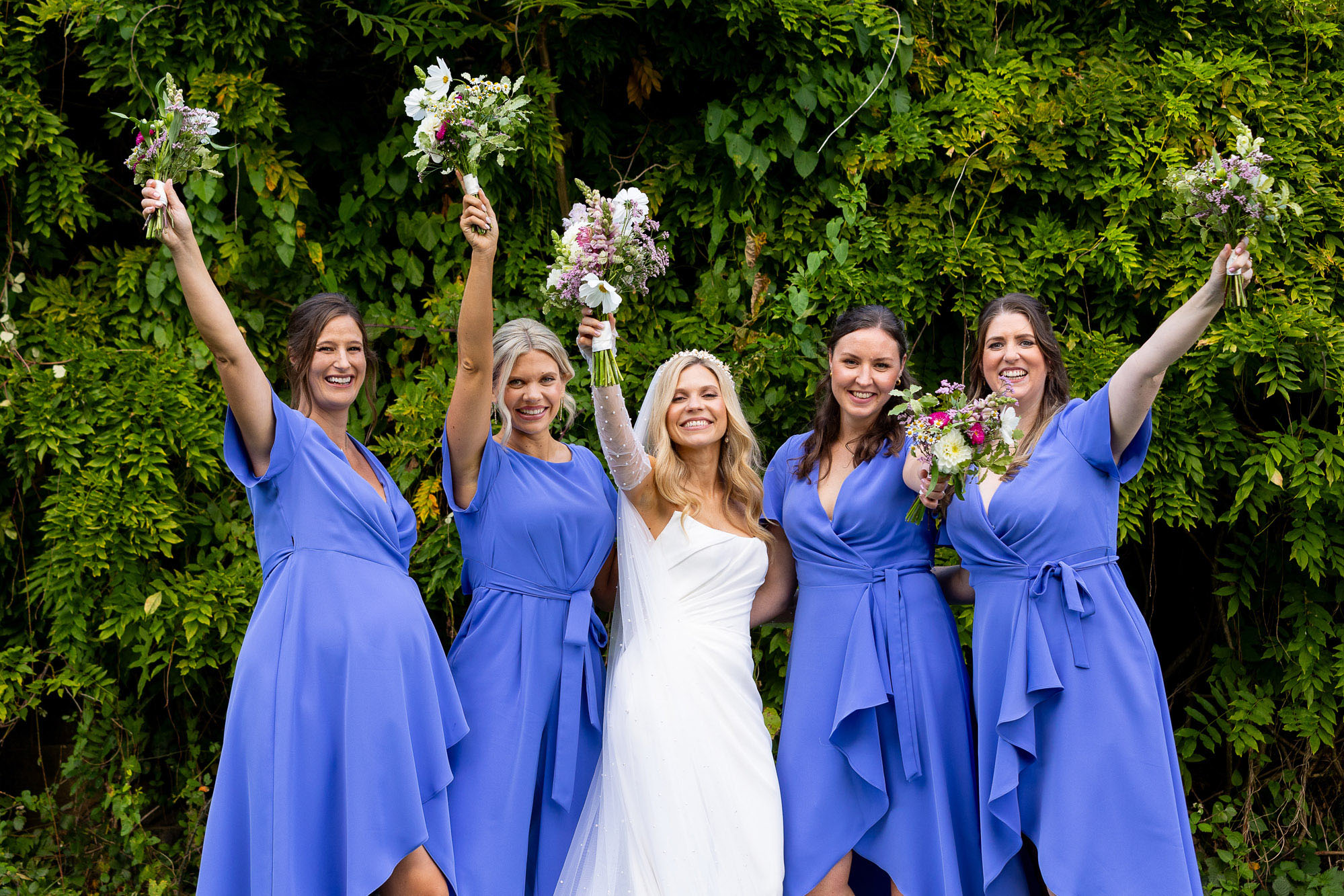 Beautiful moments from Izzy and Tom's wedding at Barley Wood captured by Bristol wedding photographer Martin Dabek